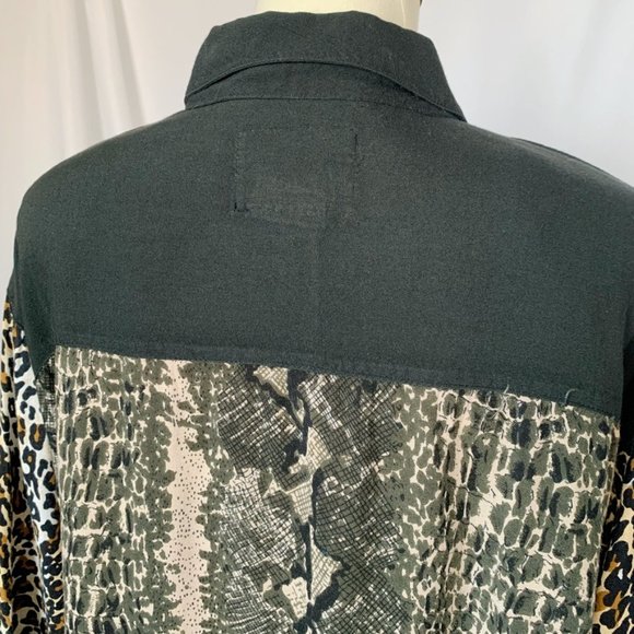 Next Move Vintage Animal Print Button Up Size Large - Picture 9 of 12